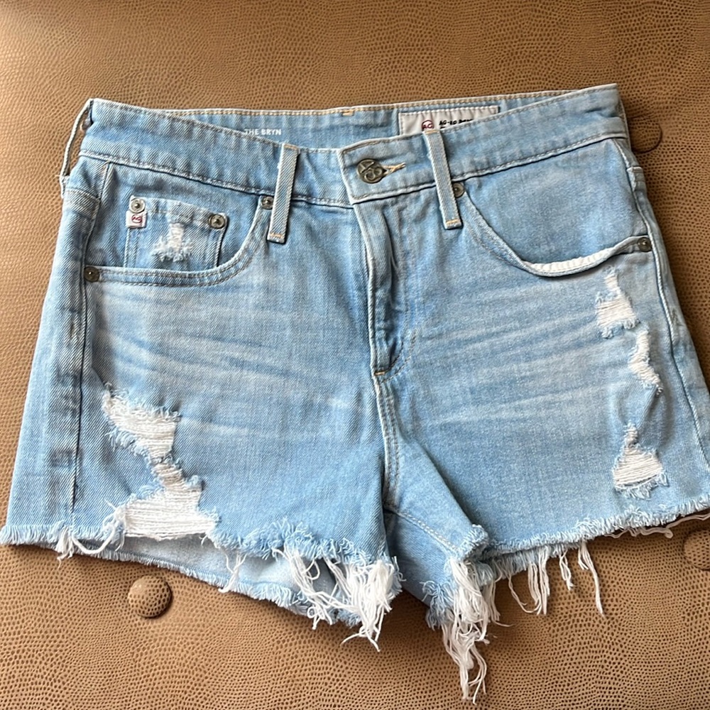AG-ED distressed light blue denim ex- boyfriend shortie shorts size 23